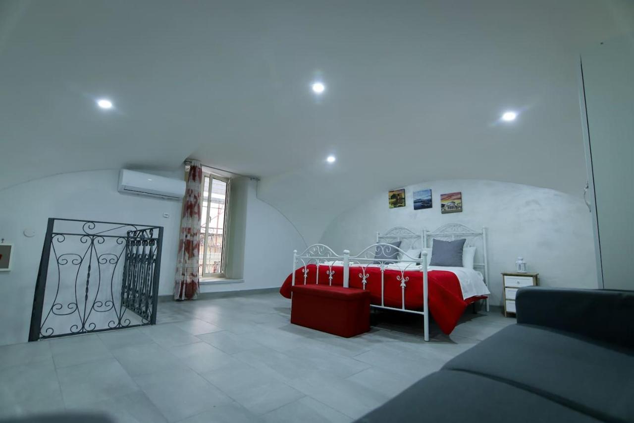 A'casa E' Mamma' * Napoli
